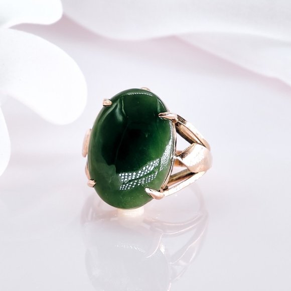 Green Jade Ring, Size 5 US, Nephrite Jade, Vintage Jade Rings - Picture 1 of 10